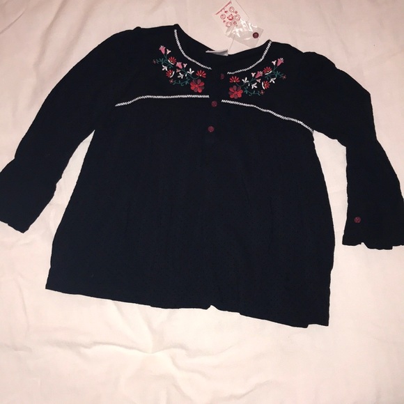 Beautiful Hanna Andersson top - Picture 2 of 6